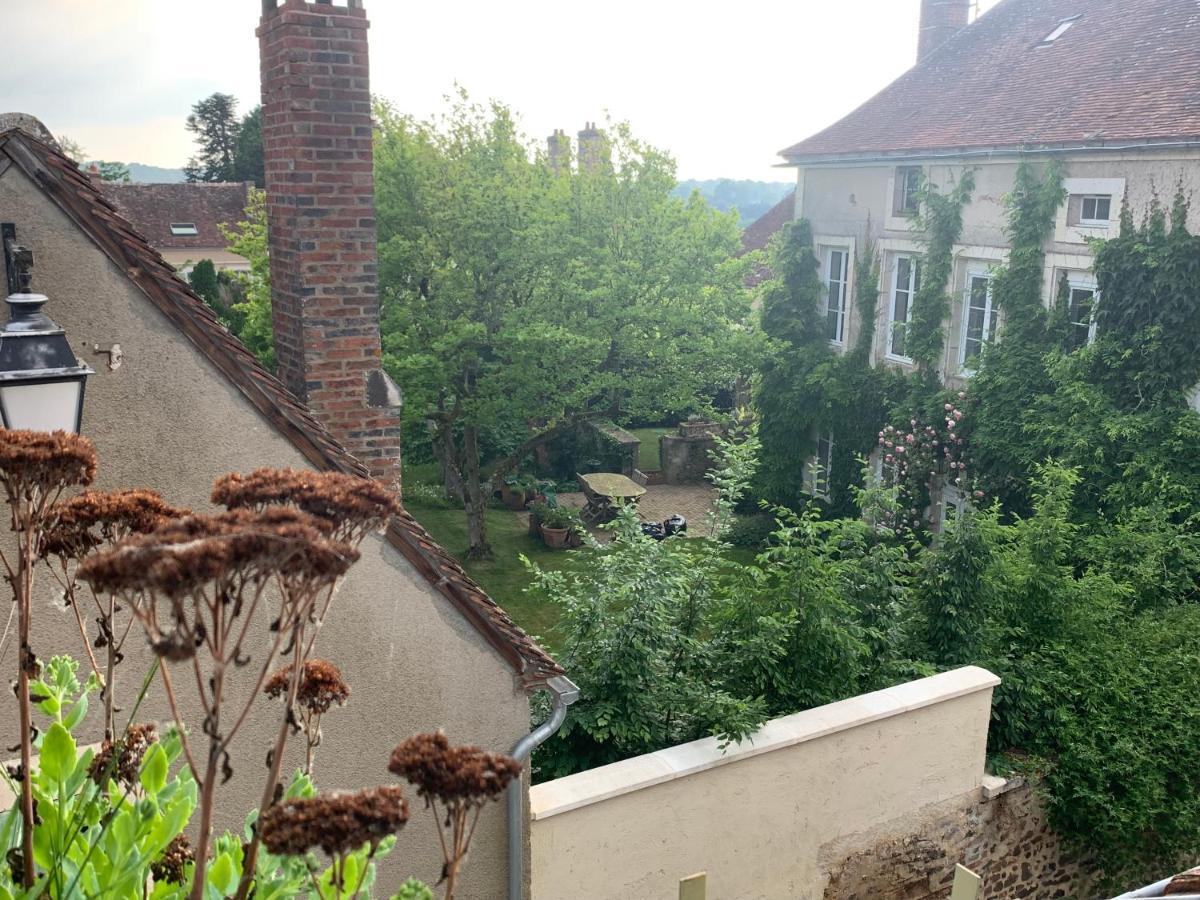 Le Nid Perche Bed & Breakfast Saint-Sauveur-en-Puisaye Ngoại thất bức ảnh